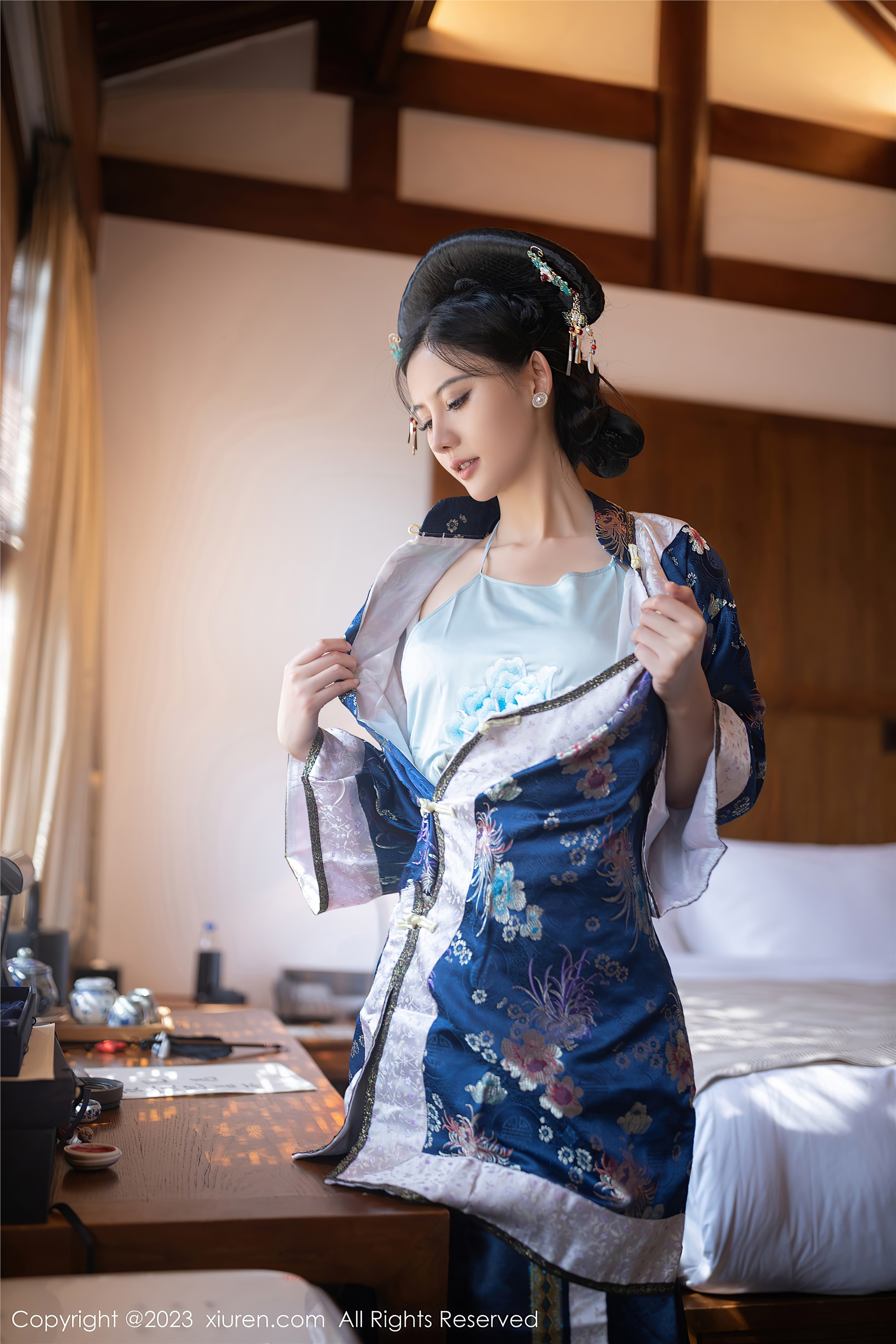 XiuRen秀人网  2023.03.10 NO.6398 就是阿朱啊